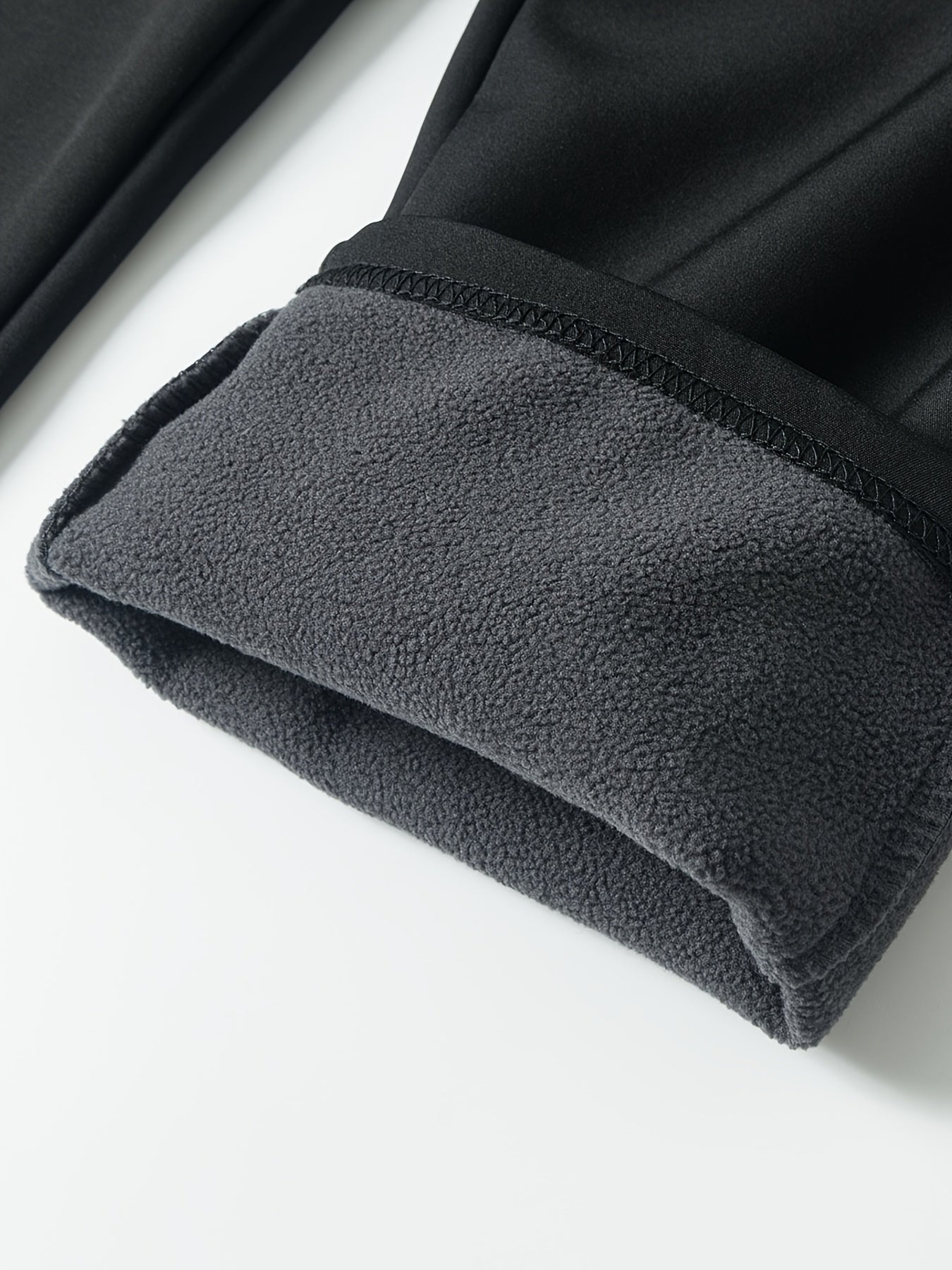 Fashionable Women'S Fleece Outdoor Long Pants, Suitable for Outdoor Activities And Fitness, Featuring Embroidered Patterns, Ideal for Daily Wear in Winter, Equipped with Two Zippered Pockets, Thickened Outdoor Hiking Pants, Soft Shell Long Trousers