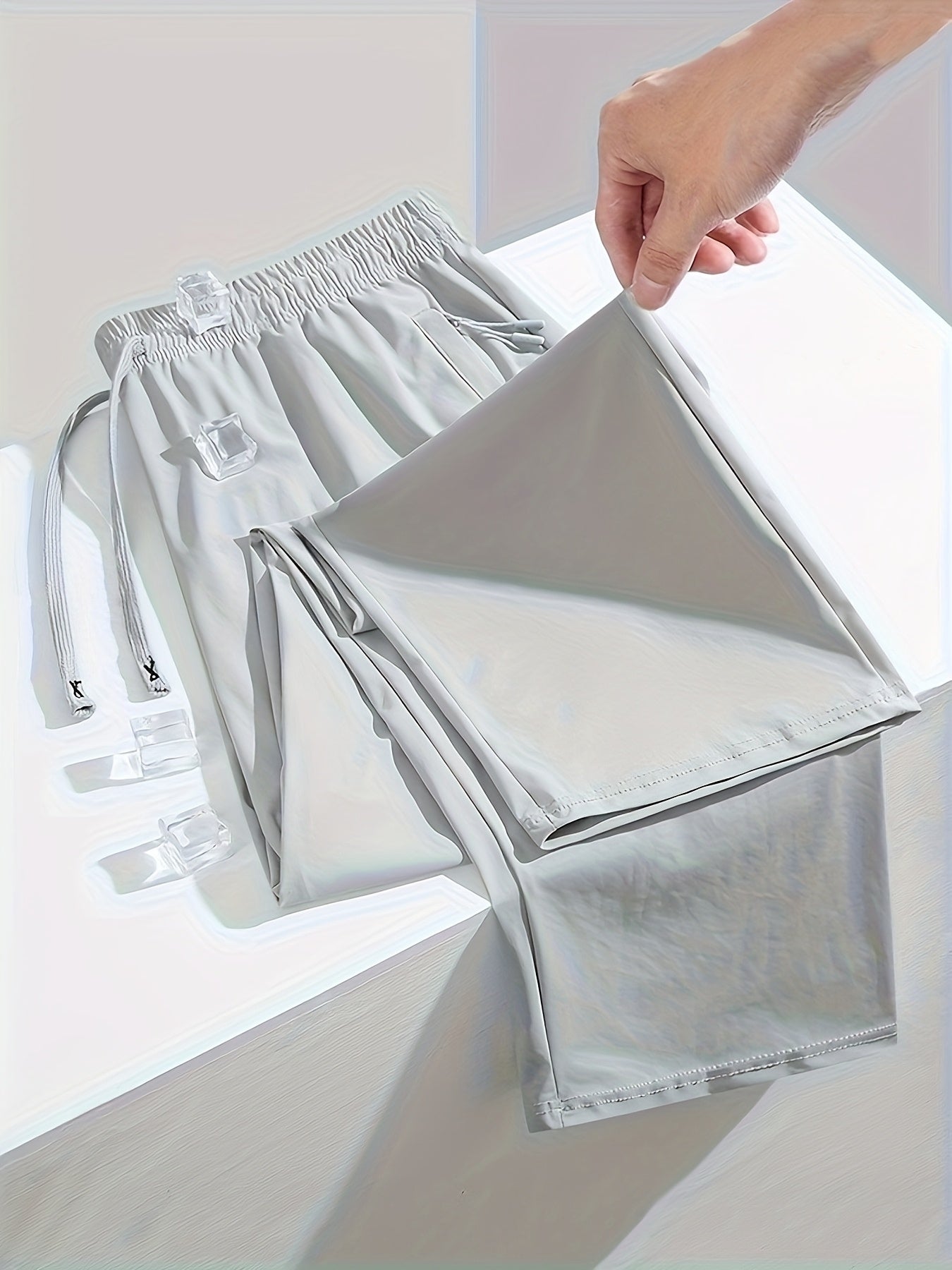 Women's Fashionable Casual Sport Pants, Soft and Skin-friendly, Breathable and Not Stuffy, Made with Nylon and Spandex Fabric, Fabric Weight 150, Machine Washable but Not Dry Cleanable, with a Convenient Stylish Pocket Design, Suitable for Outdoor